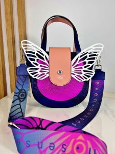 Ego Bosca seven senses skórzana torebka ze skrzydłami  granatowa