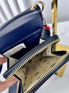 IMG_7546 (768x1024).jpg