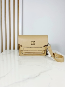 Laura Biaggi torebka kuferek z klapką beżowa