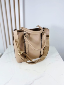 IMG_E8169 (768x1024).jpg