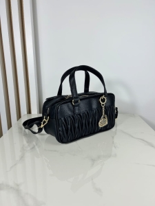 Laura Biaggi torebka kuferek czarna