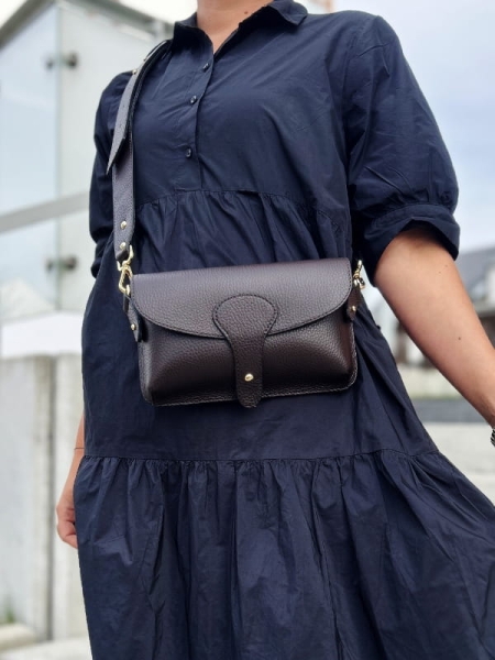 Borse in Pelle skórzana mała torebka listonoszka brązowa