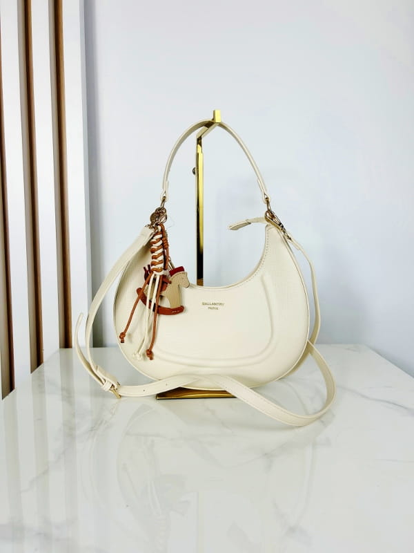 IMG_9998 (600x800).jpg