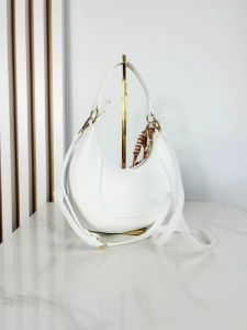 Gallantry torebka listonoszka biała z konikiem