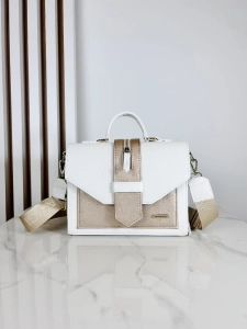 biała torebka kuferek laura biaggi