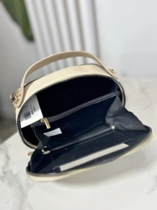 Gallantry beżowy kuferek na lato