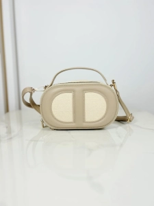 Gallantry beżowy kuferek na lato