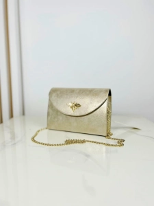 wizytowa złota torebka laura biaggi