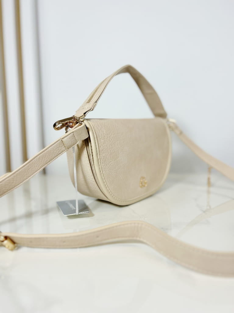 Lulu Castagnette torebka półksiężyc beżowa z medalionem  