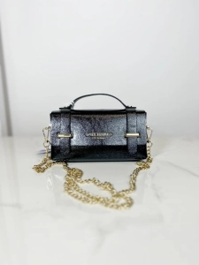 Mini torebka na łańcuszku czarna