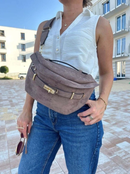Laura Biaggi torebka nerka saszetka fango eko zamsz