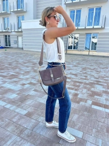 Laura Biaggi torebka listonoszka fango z klapką eko zamsz